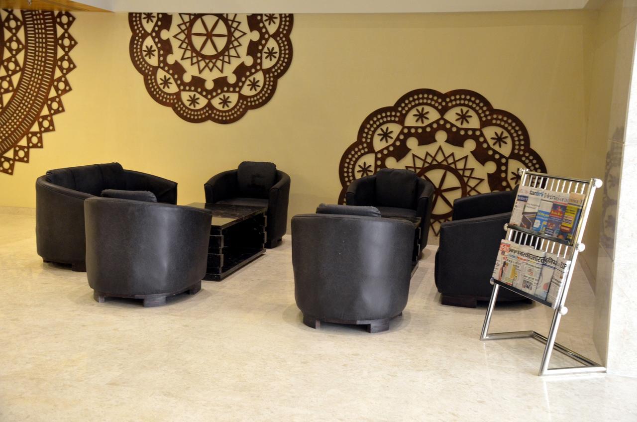Solitaire Otel Rāipur Dış mekan fotoğraf